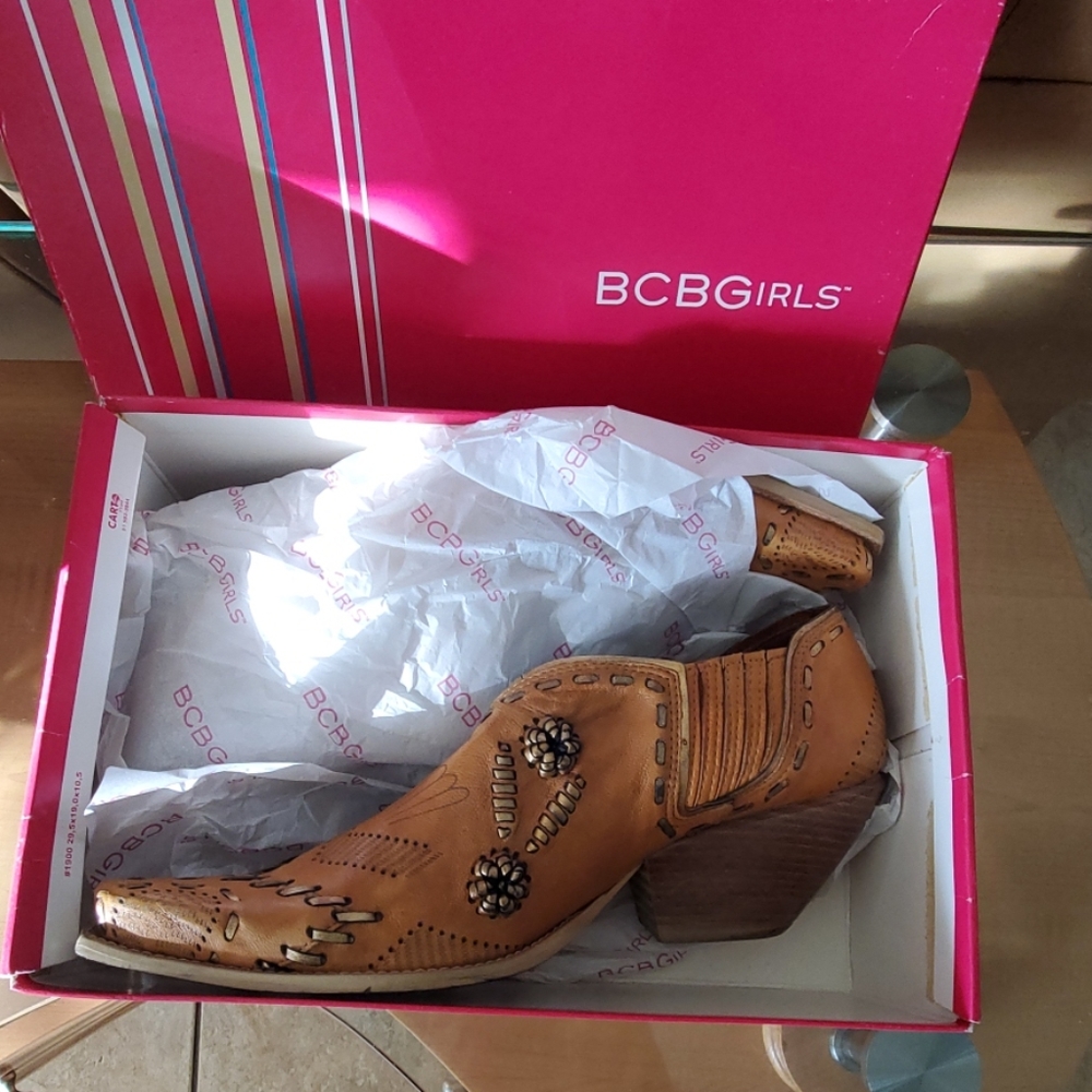 Ginger and Gold Western boots
